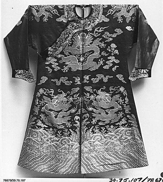 宫廷长袍
