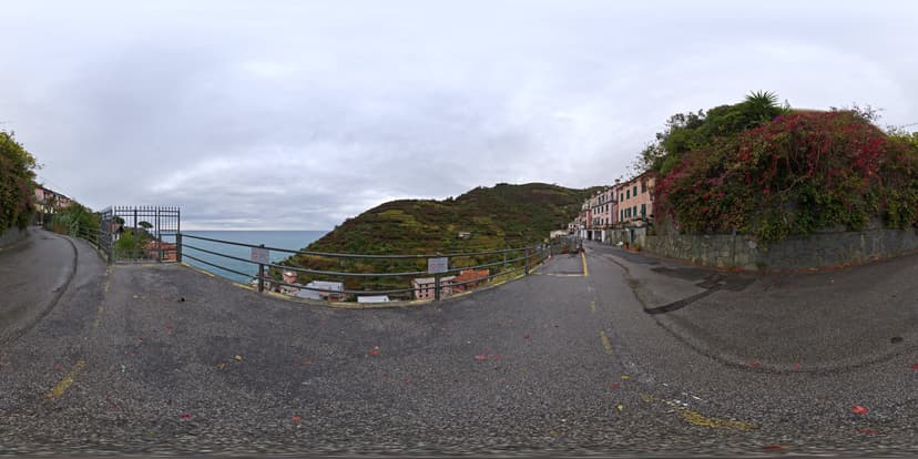 全景·多云悬崖路